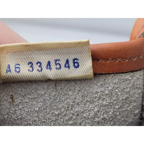 VTG Dooney & Bourke Large Equestrian Flap Bag Briefcase in Bone & British Tan - Picture 11 of 11